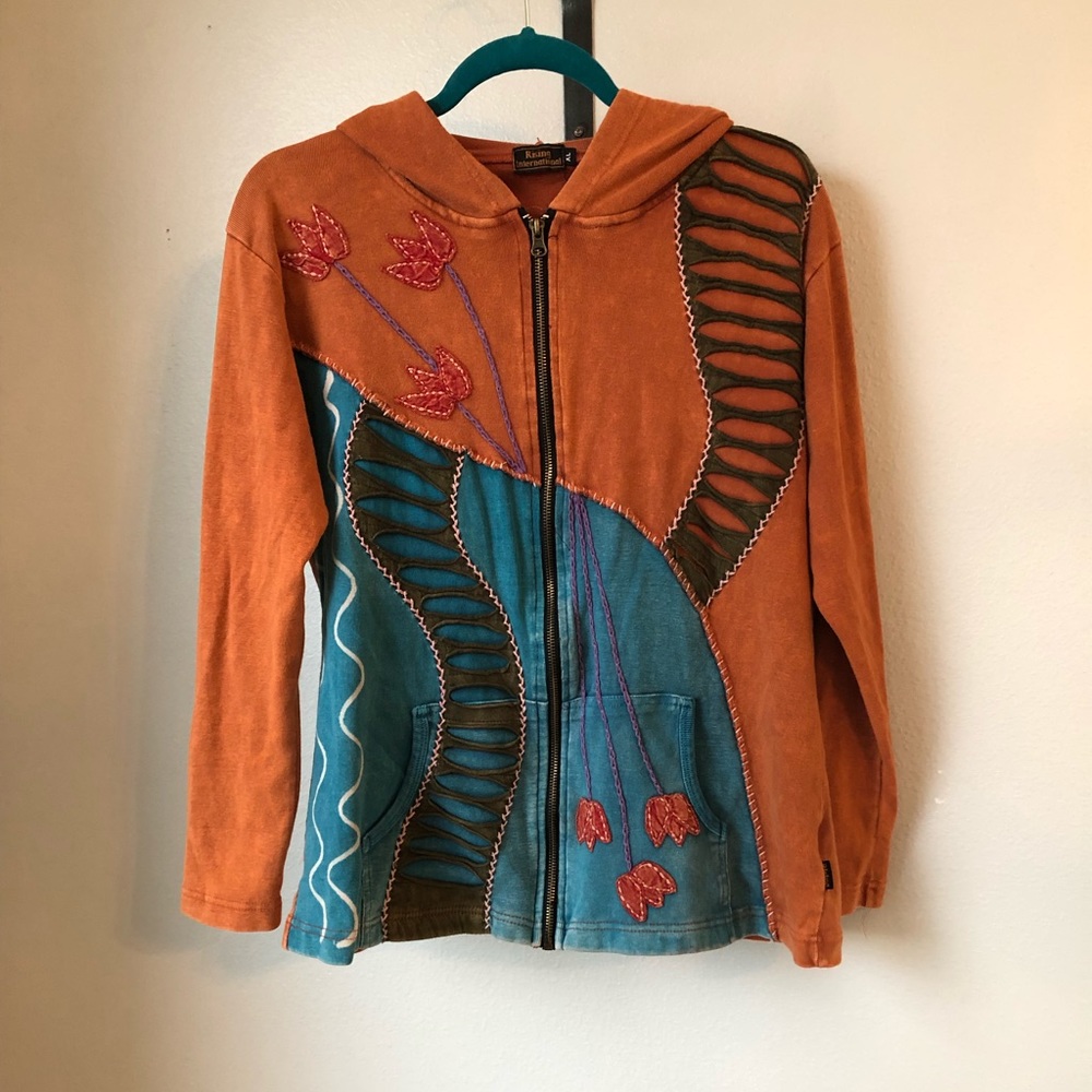 Rising International Zip Hoodie - XL